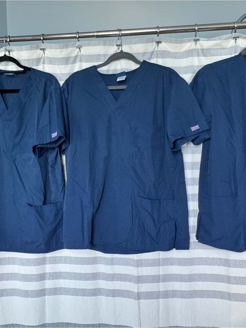Scrubs Navy Blue Men’s V-Neck Set of 3.